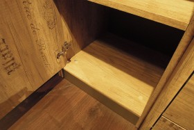 Шкаф для белья «Пилигрим» (Дуб Каньон светлый, Фон серый) в Вологде - vologda.katalogmebeli.com | фото 5